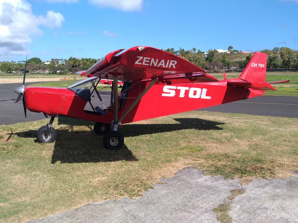 ulm-1_moyen Aventure Céleste en Guadeloupe : Vol et Parachute